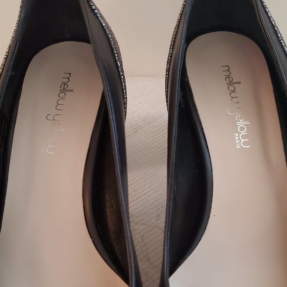Mellow Yellow Alily Black chunky heels women size EU39/ USA 8.5,  made in Spain. - Picture 2 of 16